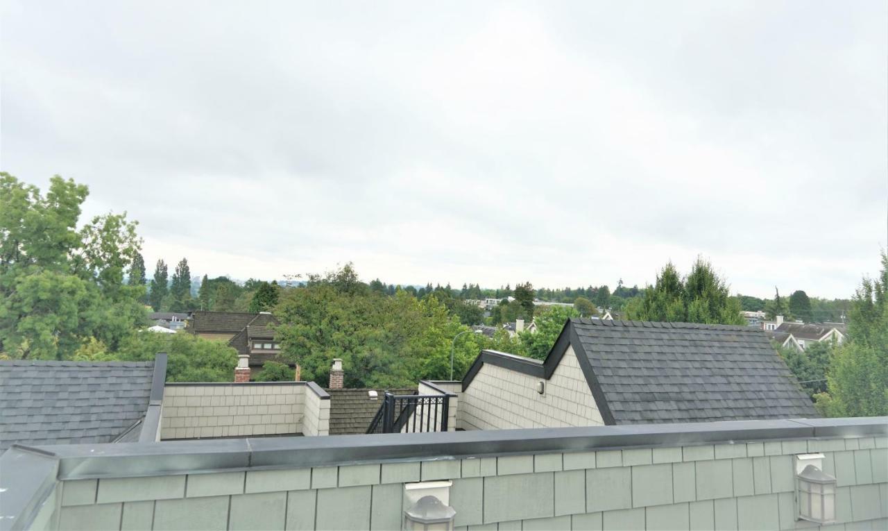 Huskyhouse Vancouver