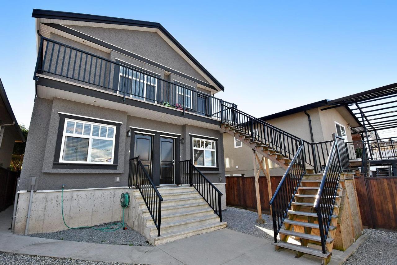 Gasthof Rare Find Exquisitely New Quiet & Safe Skytrain Vancouver