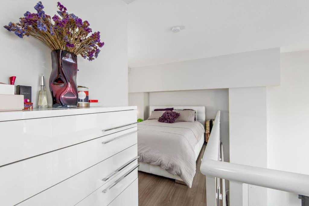 Seymour Loft Apartment Vancouver